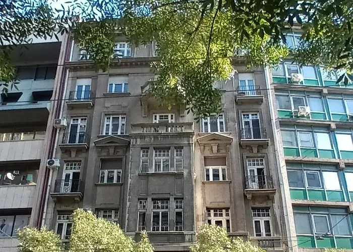 Apartament Authentic Centre - Split Level Loft With Patio In Courtyard *